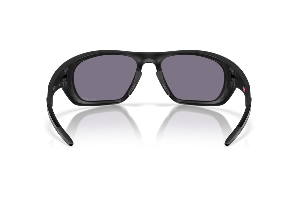 Sunglasses Man Oakley Lateralis OO 9431 943102