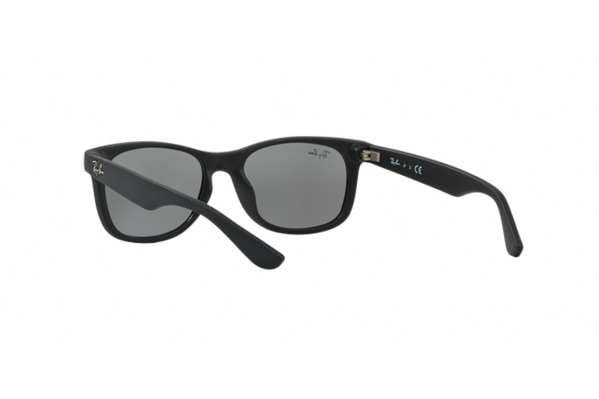 Lunettes de soleil Junior (pour enfant) Ray-Ban Junior New Wayfarer RJ 9052S 100S55