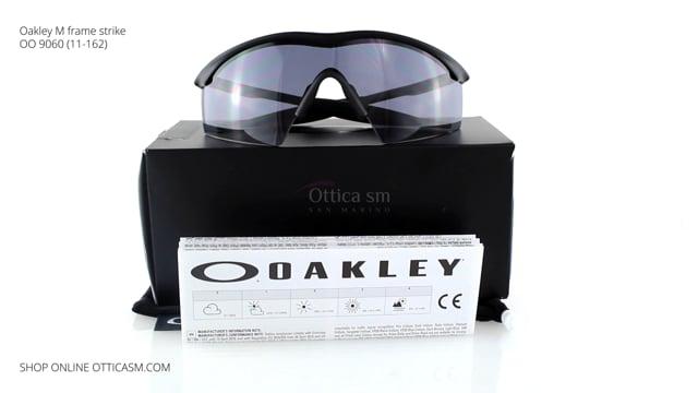Sunglasses Oakley M frame strike OO 